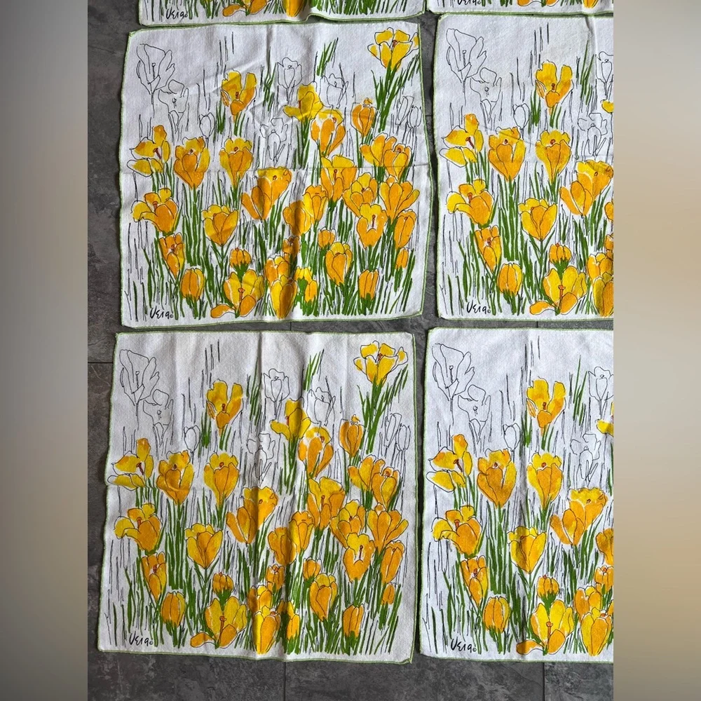 Vintage Vera Neumann Yellow and Green Napkins Set of 6 cotton edged in green 15”